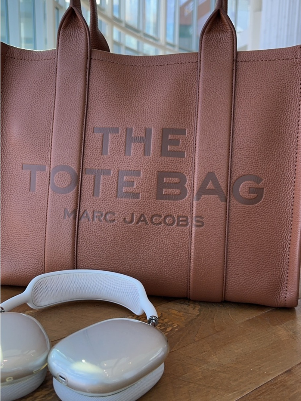Marc Jacobs The Tote Bag in Dusty Rose Brown